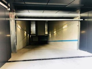 Garaje en venta en El Rengle en Mataró