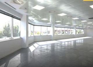 Oficina en alquiler en Almeda - El Corte Inglés en Cornellà de Llobregat