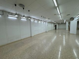 Local comercial en alquiler en Vallparadís en Terrassa