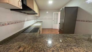 Piso en alquiler en Centro en Chiva