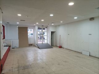 Local comercial en alquiler en Universidad en Getafe