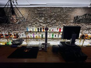 Local comercial en alquiler en Centro - Ayuntamiento en Santander
