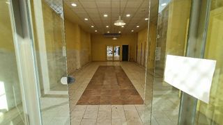 Local comercial en alquiler en Universidad - Los Lirios en Logroño