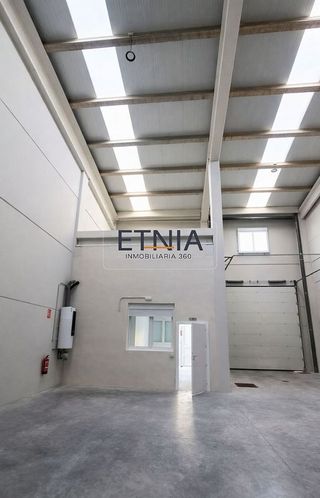 Nave industrial en alquiler en Arcas Reales - Pinar del Jalón en Valladolid