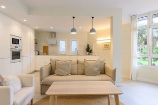 Piso en alquiler en Santa Catalina - Canteras en Palmas de Gran Canaria(Las)