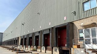 Nave industrial en alquiler en Zona Estación en Valdemoro