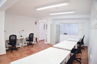Oficina en alquiler en Playa de los Boliches en Fuengirola