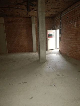 Local comercial en alquiler en Lezkairu en Pamplona