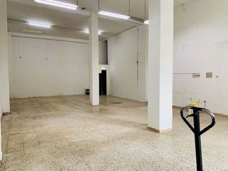 Local comercial en alquiler en El Llano en Gijón