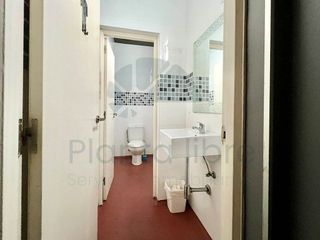 Local comercial en alquiler en Portillejo - Valdegastea en Logroño