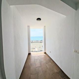 Piso en alquiler en La Carihuela en Torremolinos