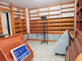 Local comercial en alquiler en Paseo Sagasta en Zaragoza