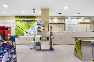 Local comercial en alquiler en Centro en Avilés