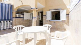 Casa adosada en venta en Bernabéu - Santa Pola Este en Santa Pola