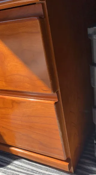 2 Mesitas de Noche Madera