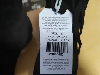 Botas Unisex Leonardo Carbone Cuero Negro Disfraz