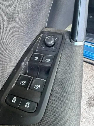 ❗️Volkswagen Touran R-Line 1.4 150CV (C)❗️