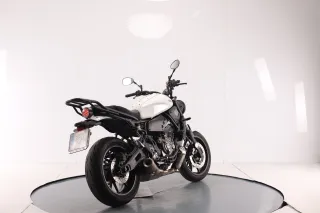 YAMAHA XSR 700 2025