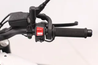 YAMAHA XSR 700 2025