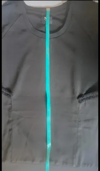 Sudadera NÜ DENMARK negra flecos