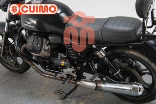 MOTO GUZZI V7 STONE