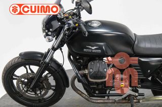 MOTO GUZZI V7 STONE