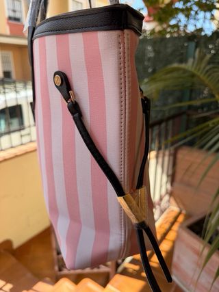 Bolso Victoria's Secret Rayas Rosas y Blancas