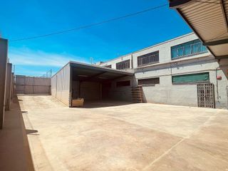 Local comercial en venta en Yecla
