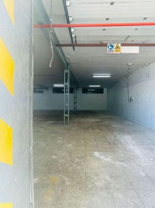 Local comercial en venta en Yecla