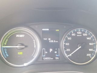 Mitsubishi Outlander PHEV Kaiteki 4WD