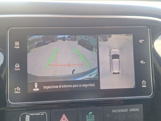 Mitsubishi Outlander PHEV Kaiteki 4WD