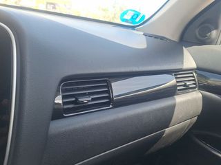 Mitsubishi Outlander PHEV Kaiteki 4WD