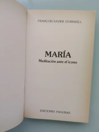 María, meditación ante el icono