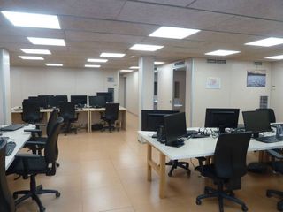 Local comercial en venta en Eixample Nord – La Devesa en Girona