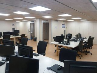 Local comercial en venta en Eixample Nord – La Devesa en Girona