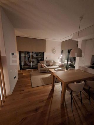 Casa adosada en alquiler en Finestrelles en Esplugues de Llobregat