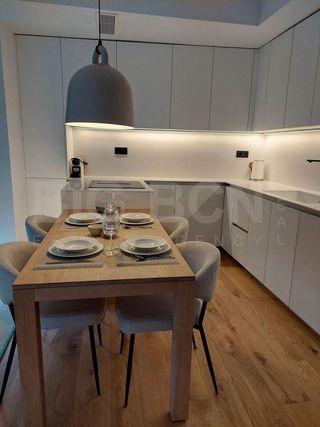 Casa adosada en alquiler en Finestrelles en Esplugues de Llobregat