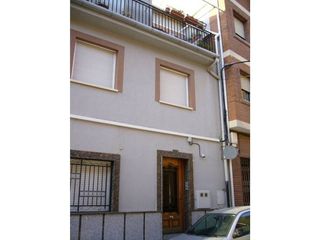 Casa adosada en venta en Banyeres de Mariola