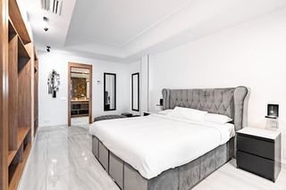 Piso en alquiler en Puerto Banús en Marbella