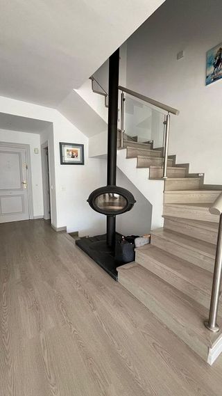 Casa adosada en venta en Benahavís