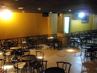 Bar en venta en San Isidro - Los Almendros en Alcalá de Henares