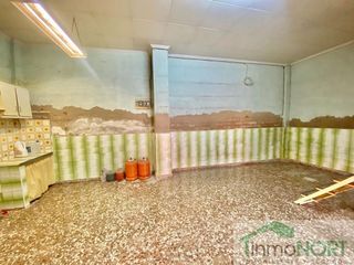 Local comercial en venta en Barrio de Peral en Cartagena
