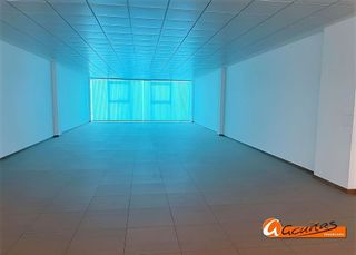 Oficina en venta en Zona de la Vega en Antequera