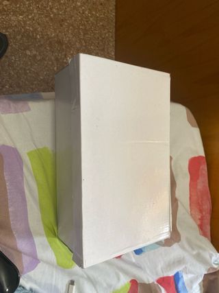 Converse Blancas con Lunares Rojos