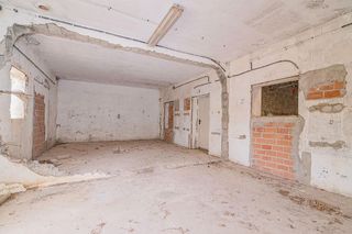 Nave industrial en alquiler en Loja