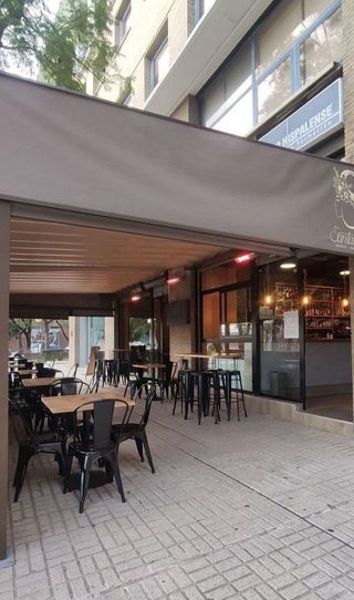 Bar en alquiler en Palacio de Congresos - Urbadiez - Entrepuentes en Sevilla