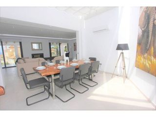 Casa en alquiler en Elviria en Marbella