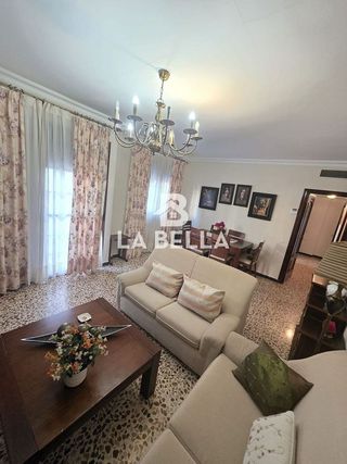 Piso en alquiler en Bellavista en Sevilla