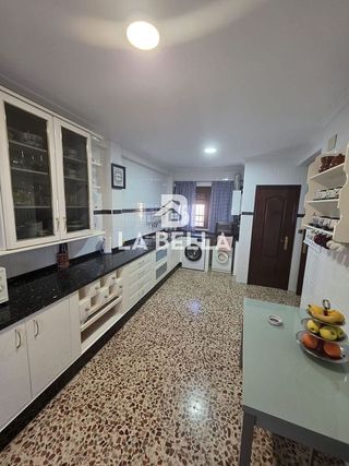 Piso en alquiler en Bellavista en Sevilla