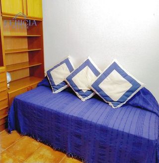 Piso en alquiler en Velilla-Taramay en Almuñécar